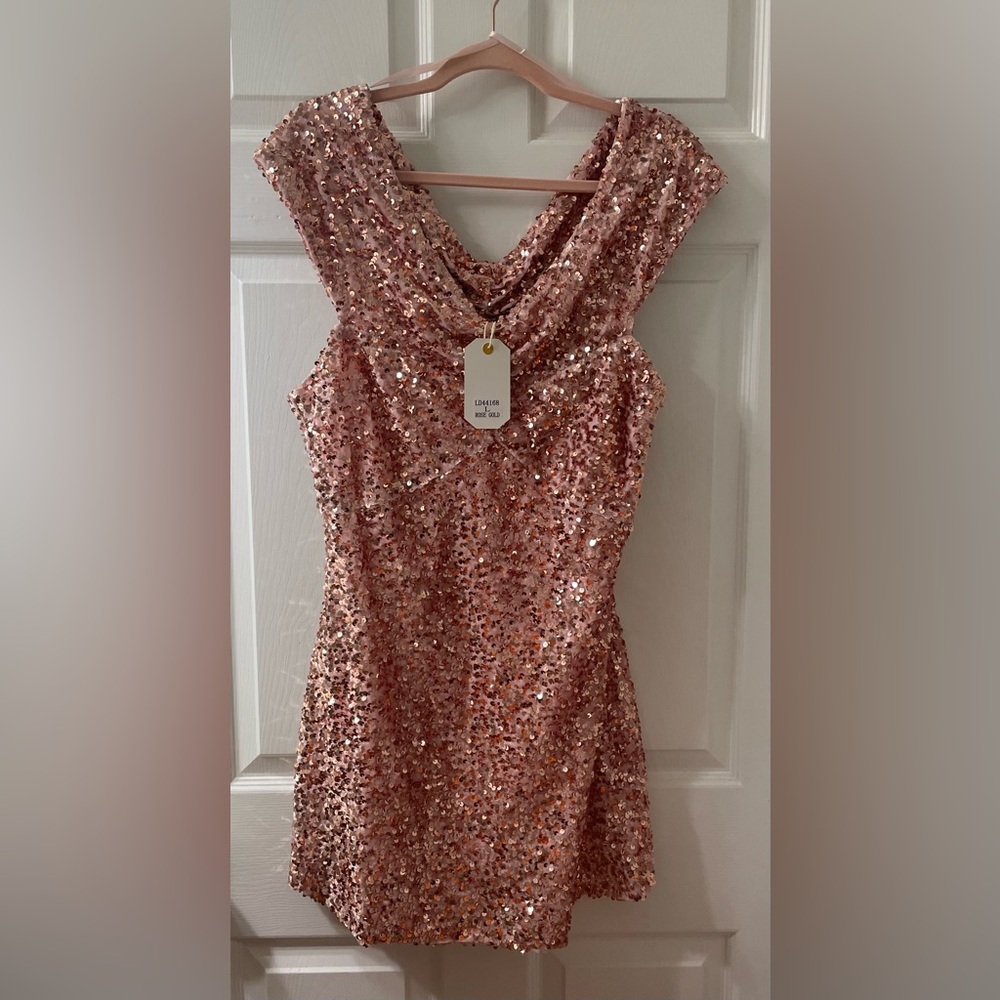 Jrs Lrg NWT Loveriche Sequin Rose Gold Dress